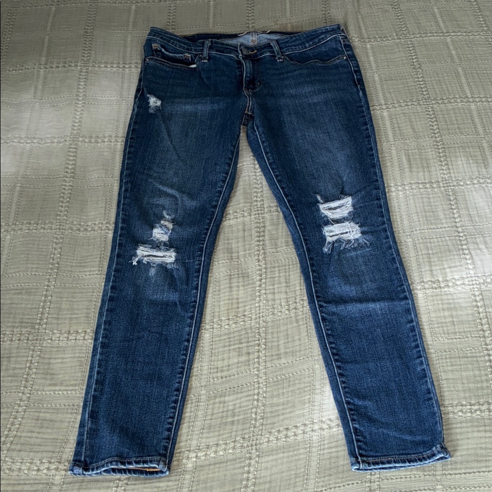 Levi's Dark Indigo Ripped Skinny Jeans